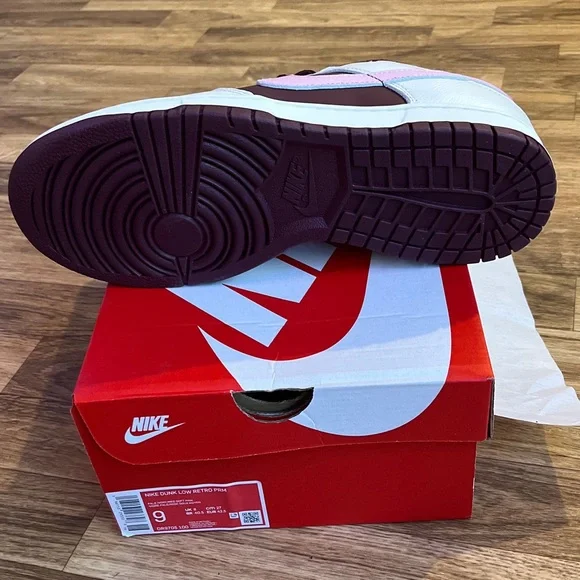 Valentines day dunk size 9 - Picture 3 of 3